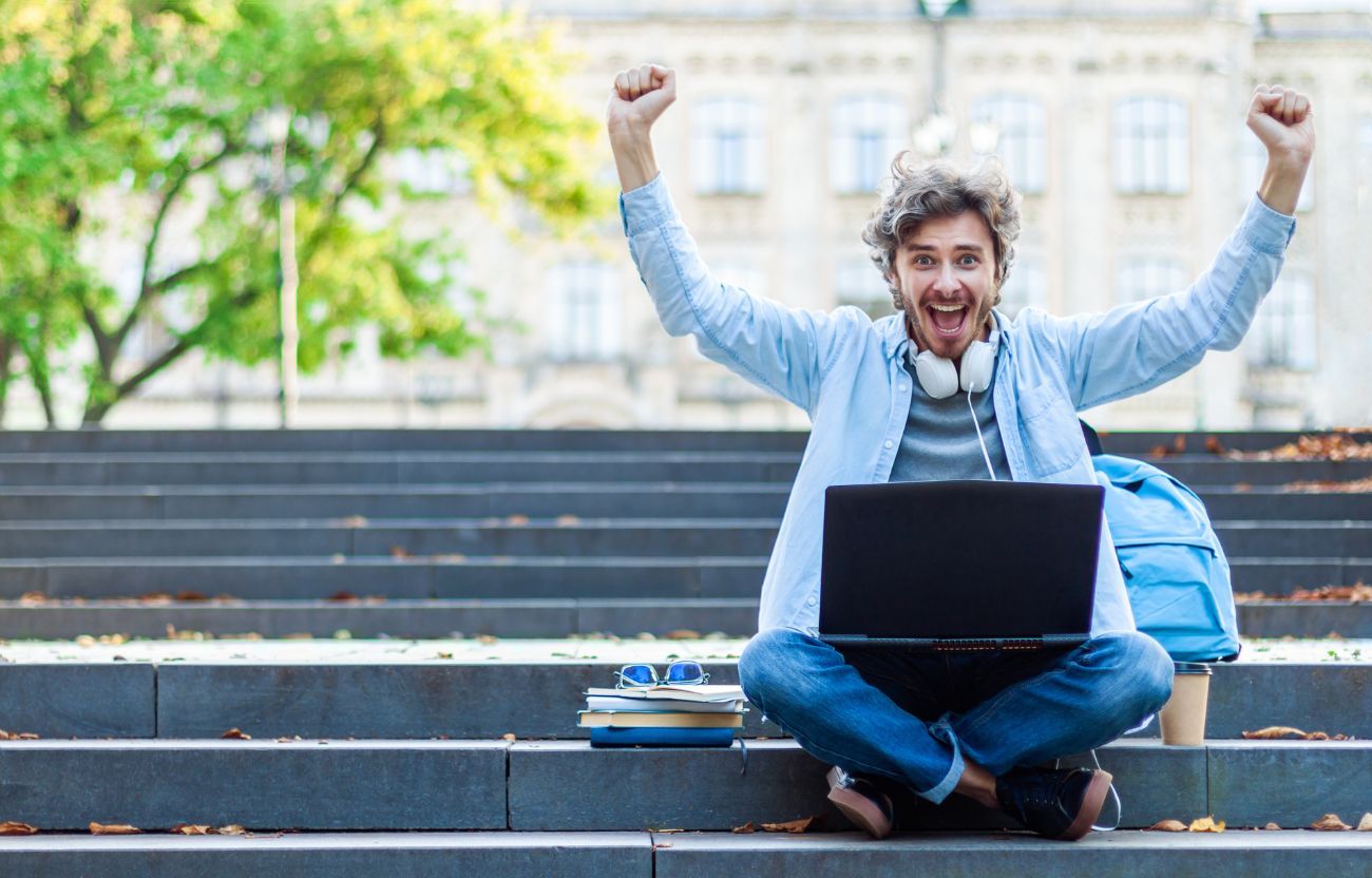 ESTUDIANTE APROBADO